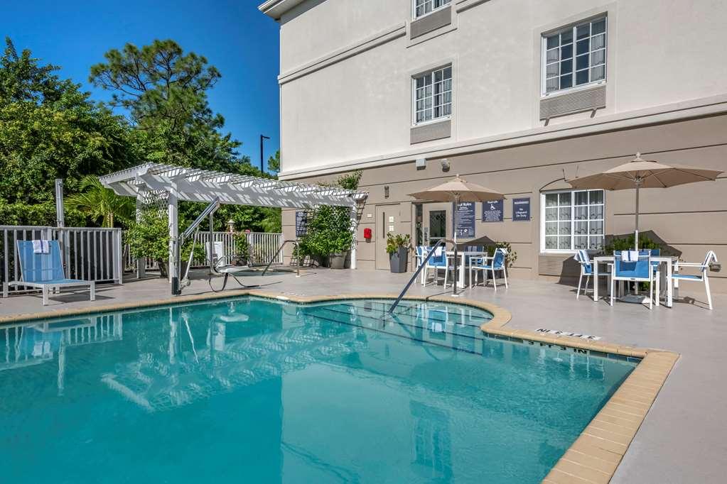 Comfort Inn & Suites Port Charlotte-Punta Gorda Съоръжения снимка
