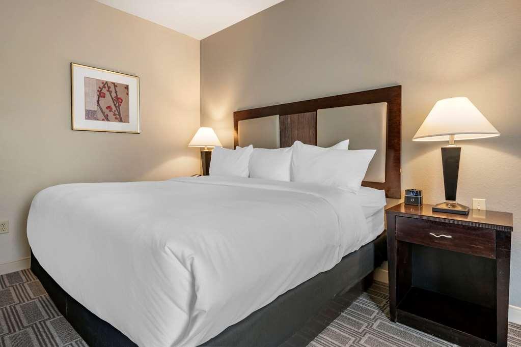 Comfort Inn & Suites Port Charlotte-Punta Gorda Стая снимка