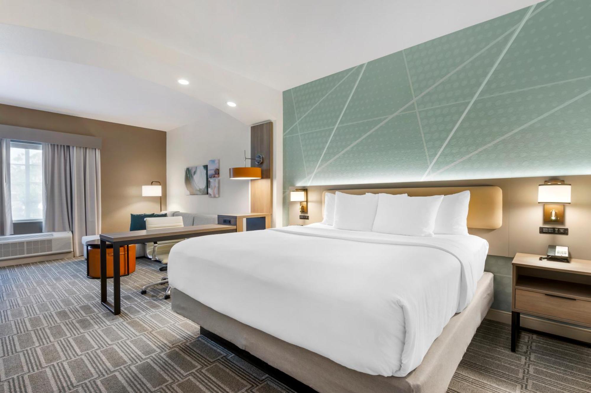Comfort Inn & Suites Port Charlotte-Punta Gorda Екстериор снимка