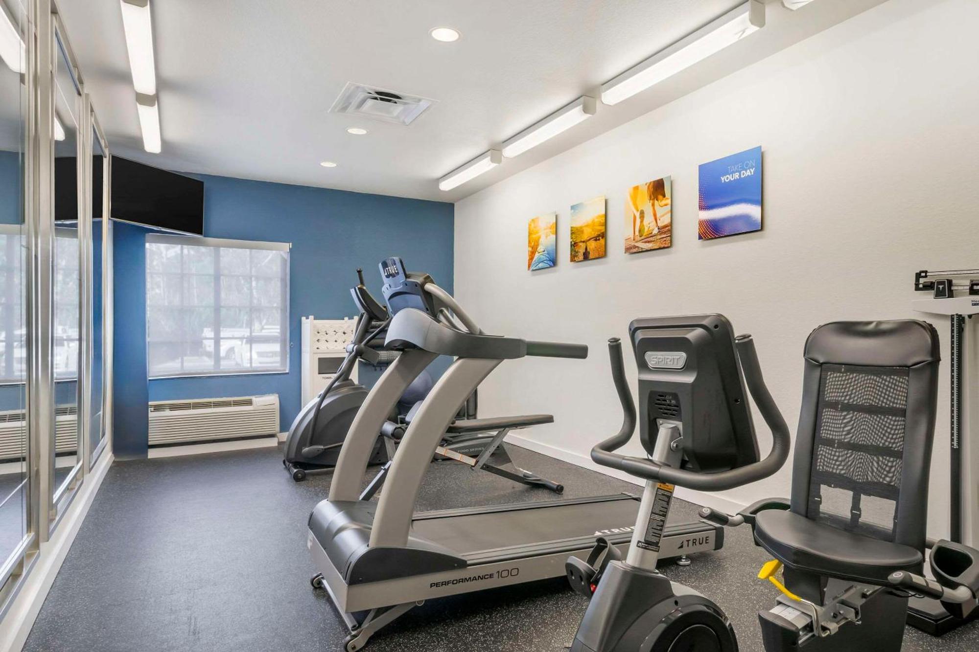 Comfort Inn & Suites Port Charlotte-Punta Gorda Екстериор снимка
